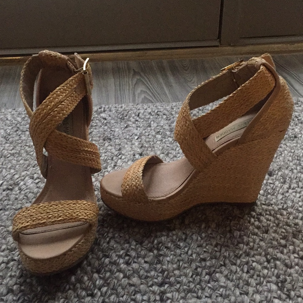 Steve Madden wedges
